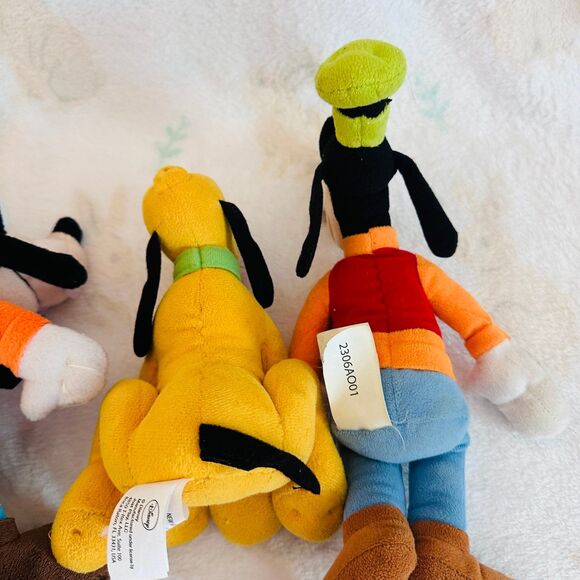 Disney Mickey Mouse plush Bundle - Picture 9 of 10